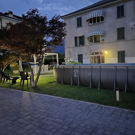 Lago Maggiore, Leggiuno, Ampio Appartamento Exterior photo