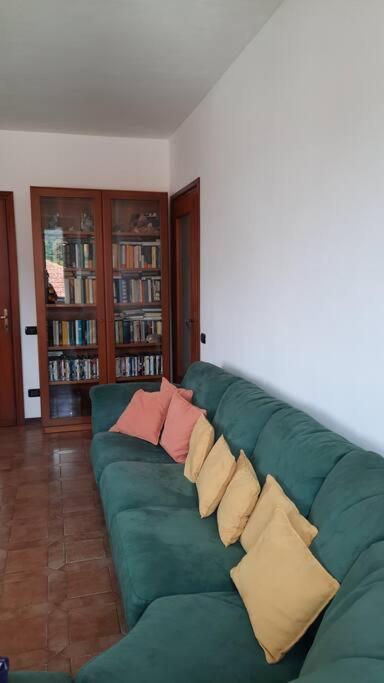 Lago Maggiore, Leggiuno, Ampio Appartamento Exterior photo